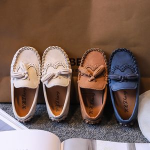 Baskets Nice School Boys Chaussures en cuir décontractées Tassel Student Children Girl Shallow Slip On Suede Dress E08102 221205