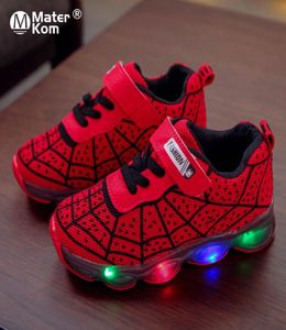 Zapatillas de zapatillas 21-35 zapatos lideros para bebés con luces de malla para niños para niños chicas luminosas brillantes 2210253912503