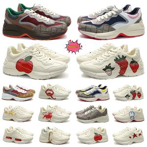 Baskets Sneaker Lip Rhyton Designer Sports Semelles épaisses Lettres de dessin animé Mode Casual Chaussures Beige Hommes Rétro Imprimer Femmes Cuir Broderie