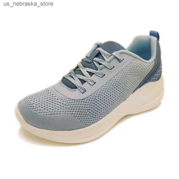 Zapatillas deportivas zapatos deportivos para niños niñas y niños 2023 malla tejida inclinable tacones altos tacones altos de confort casual absorción de choque leisure Q240412