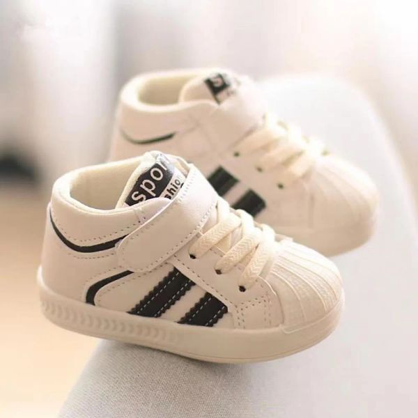 Zapatillas para niños de primavera para bebés estilo coreano chicas chicas strped zapatos deportivos ergonómicos ergonómicos recién nacidos infantiles zapatillas