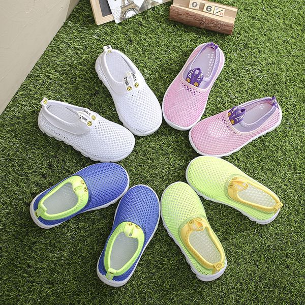 Zapatillas de deporte de verano para niños SlipOn Shoes Girls Sneakers Transpirable Soft Sole Running Net Shoes Sandalias para niños Boys Sports Shoes CSH1370 230705