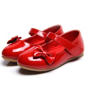 Sneakers top babymeisjes schoenen kinderen boog knoop prinses schoenen voor bruiloftsfeestdans leer leer rood zwart wit 18 24m 3 14t 220920