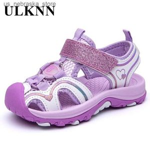 Sneakers Ulknn Girls Sandals 2023 Fashion Summer Shoes Big Kids Kids Ferm Ferm Toe Sports Beach Baby Baby Purple Pink Baotu Beach Shoes Q240412