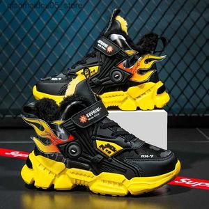 Sneakers Winter Childrens Shoes Boys Anti Slip Sportschoenen Outdoor Sneeuw Enkle Laarzen Waterdicht en warme sportschoenen Childrens High Top katoen Casual schoenen Q240413