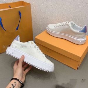 Sneakers Women shoes Genuine leather woman casual shoe Size 35-41 model white brown 2024