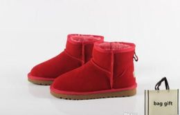 Sneeuwlaarzen Leren laarzen Snowboots Klassiek Winter Warm houden Kort Mini 58541 Mode Dames Gratis schip Merk Dames Australië