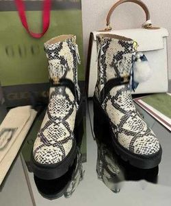 Boot de nieve Martin Australia Booties Lady Boots Cowboy Bottes Bottes Chaussons Shoes Women Big