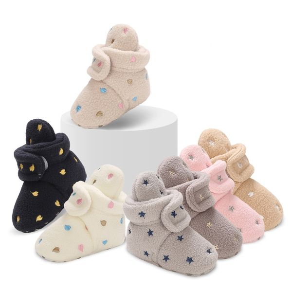 Bottes de neige Bottes de bébé Plusieurs couleurs Semelle en particules Chaussures pour nouveau-nés en bas âge Chaussures en coton pour bébé Chaussures montantes Chaussures d'hiver mignonnes Chaussures de première marche Chaussures en peluche