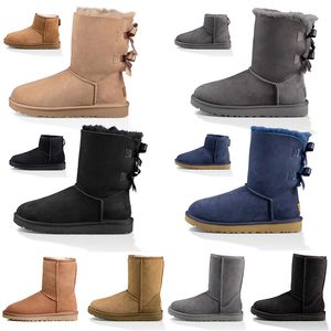 Snow Boots Winter Warm Designer Ankle Boot Aus Booties Modeplatform Wandelschoenen Cheaknut Kaki Zwart Brown Bowtie Top Fashion Dames Ladies Trainers Sneakers