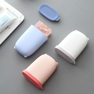 Soap Dishes Travel Portable Silicone Box With Lid Sealed Waterproof Holder Cute Household Toilet Tray Bathroom AccessoriesSoap