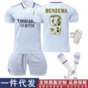 Voetbalshirts 2022 Ballon d'Or winnaar Golden nr. 9 Benzema voetbalsjersey Socks Real Madrid Home Away Special Edition