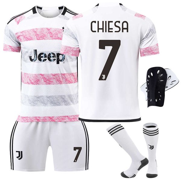 Jerseys de football 23-24 Nouvelle saison Juventus à l'extérieur Numéro 9 Hovic 7 Chiesa 22 Di Maria Football Jersey Set