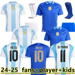 Voetbalshirts Argentinië 3 sterren MESSIS 24 25 Fans Spelerversie MAC ALLISTER DYBALA DI MARIA MARTINEZ DE PAUL MARADONA Kind Kindertenue Heren Dames Voetbalshirt 888888