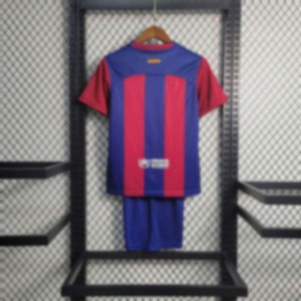 Camisetas de fútbol Camiseta de fútbol, Conjunto de Ropa para niños de Barcelona, versión tailandesa, Equipo de ventilación Transpirable, Económico y Rentable de Alta Calidad