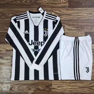 Soccer Jerseys Home Special 21-22 Juventus Jersey Version thaï à manches longues Custom n ° 7 Ronaldo 10 Dibala Foot