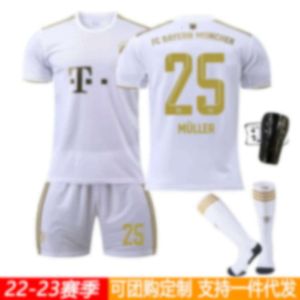 Voetbalkirtes heren 2223 Bayern Away White Number 17 Mane 4 Dricht 25 Muller Jersey Football Set Sportswear