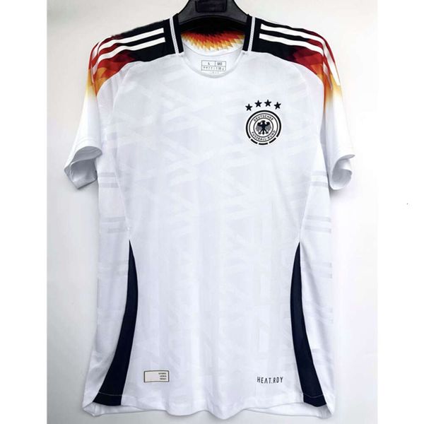 Jerseys de football Nouvelle équipe nationale 2024 Coupe Allemagne Jersey Joueur à domicile Version à manches courtes Jersey de football Kimi Himmler