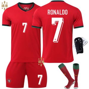 Soccer para hombres de trajes de vía para hombres 2024 Traje Portugal Set 7 C Ronaldo Jersey 8 B Tarifa Edición correcta