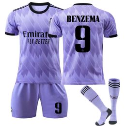 Soccer Heren Tracksuits 22-23 Seizoen Real Madrid Home Away Jersey 9 Benzema 10 Modric Shirt Adult Set