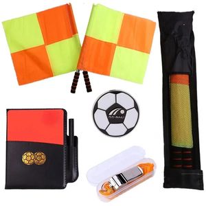 Arbitre de Football drapeau cartes de pièces de monnaie ensemble de sifflet carte rouge de Football professionnel et Kit jaune entraînement sportif outil utile 240103