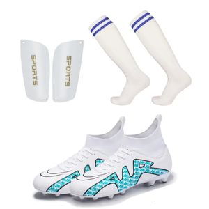 Chaussures de football chaussettes et plastique shin gardien adultes enfants tffg extérieurs d'entraînement respirant bottes de football taille masculine 3245 240416