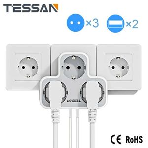 Enchufes TESSAN Adaptador de enchufe múltiple portátil con 3 enchufes 2 puertos de carga USB Enchufe europeo Tira de enchufe de pared Protección contra sobrecarga Z0327