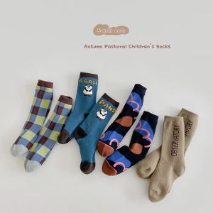 Sokken 4 paar/Lot Kids jongensmeisje Socks herfst wintercartoon baby ademende katoenen sokken houden warme kinderen sportsok