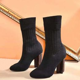 Chaussettes bottes automne hiver femmes chaussures tricoté élastique sexy lettre Martin talons épais femme à talons hauts grande taille 35-41