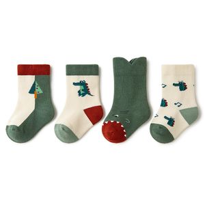 Chaussettes Enfants Bébé Automne Et Hiver Meias 4 Paires Boîte Dinosaure Série Garçon Sokken Ventilateur Moyen Tube Sokker 221006