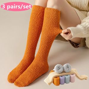 Calcetines Calcetería 3 pares Mujeres Calcetines de invierno Largo Color Sólido Cálido Coral Fleece Medias de felpa Grueso Suave Calcetín alto Piso del sueño Inicio Socken Mujer 231215