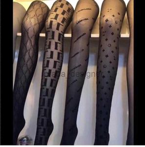 Sokken Hosiery Designer Letter Plush Pantyhose uitgeholde visnetkousen Vlees Dierend sexy bodem met ingekleinde broekbroeken K63SZ