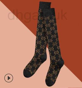 Chaussettes Bonneterie Bas de créateur Bas de laine pour hommes et femmes de haute qualité rues seniors chaussettes de genou confortables CC9E