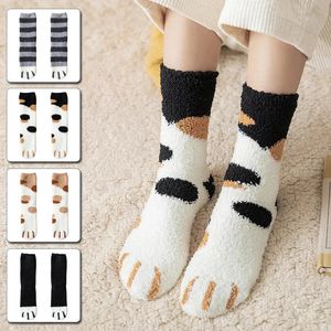 Meias Hosiery Pelúcia Inverno Estilo Bonito Gato Pata Padrão de Desenhos Animados Mulheres Algodão Super Macio para Feminino Ficar em Casa Dormindo Chão Sox 231120