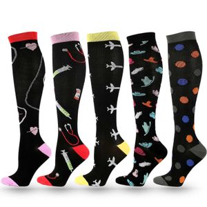 Chaussettes Hosiery Sports Compression Socks Stockings Men Women Sports Socks For Marathon Football Varicose Variques Soccer Soccer Fitness Y240504