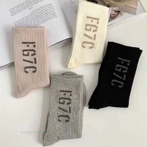 Chaussettes Bonneterie Marque tendance FOG FG7G couple minimaliste personnalisé ins street sports academy printemps/été chaussettes en coton mi-longues