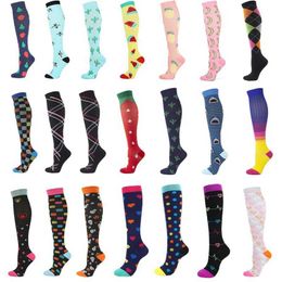 SOCKS HOSIERY UNISEX COMPRESSIE KOSTINGS VARICOSE ALTEN BEEN SPUSCLE DRUK SAWHING NYLON KN SOCKS 15-20 MMHG Compressiesokken Sokken Dropship Y240504