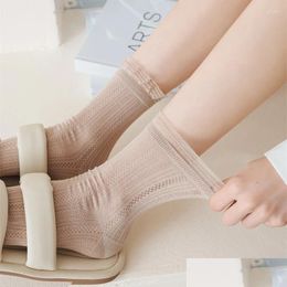 Chaussettes Bonneterie Femmes Lolita Froufrous Mince Rayure Creux Respirant Longue Femme Calcetines Mujer Medias Drop Livraison Vêtements Sous-Vêtements Wo Otyaj