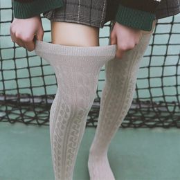 Chaussettes Bonneterie Chaussettes longues pour femmes Bottes hautes Coréen chaud hiver Style japonais Blanc Slouch Laine Noir Pour les filles 78 sur la mode 231128