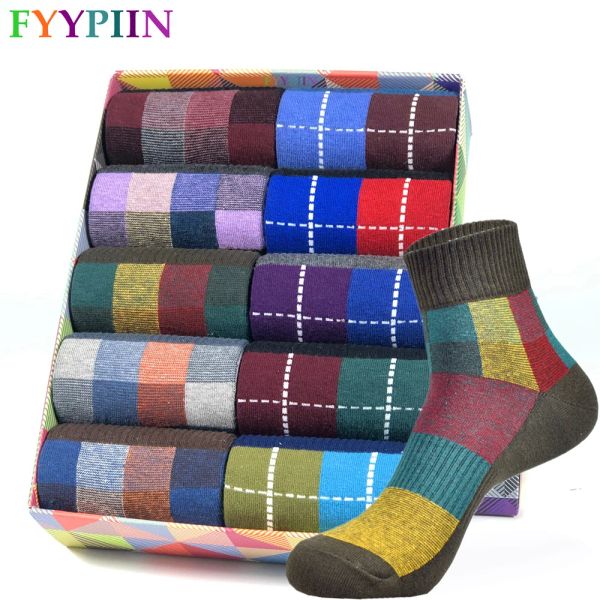 Chaussettes New Men's Men's's Spring and Summer Cotton Multicolor Short Choques de haute qualité Fashion Fashion Happy Novel Fow Cut Choques