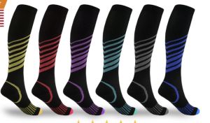 Chaussettes nouvelles chaussettes de pression en soie en nylon multicolore sportiels hommes femmes coulant de basket-ball de hockey à tube long