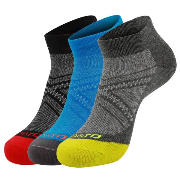 Chaussettes Santo Mens Sport chaussettes d'été extérieure extérieure de haute qualité de haute qualité confort de façon respirante fines chaussettes courtes 3 paires / lots