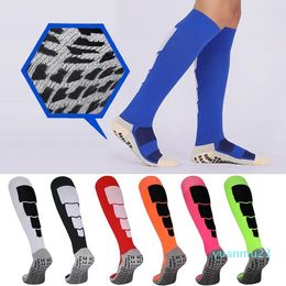 Chaussettes Chaussettes de sport Chaussettes de football antidérapantes Adultes Athlétique Longue chaussette de sport absorbante pour football volley-ball course longueur genou Sto