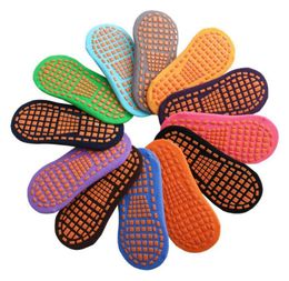 SOCKS Trampoline Socks Point Lijm niet -slip vloer Sock katoen Kinderen Early Education Kids volwassen Home Yoga Sock GWB27574084824