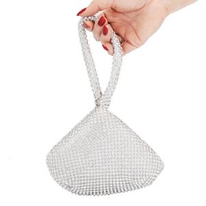 Sacles de soirée en perles de perles couvrent les sacs à main Bridalmaid sacs à main Bridalmaid pour l'année Coustal cadeau 240408