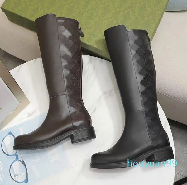 Peau de vache souple Bottes longues en cuir véritable fermeture éclair noir femmes chaussures lettres grand baril chevalier bottes chaussure de créateur dame botte plate grande taille