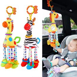 Zachte giraf Zebra Dierlijke handbellen rammelen pluche babyontwikkeling voor babyontwikkeling speelgoed met titel speelgoed voor geboren geschenken 240407