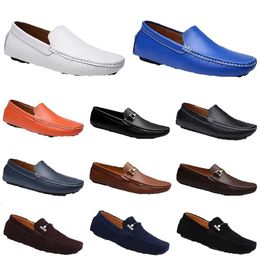 Zapatos de suela suave Doudou conductor de cuero hombres casuales transpirables bronceados negros Navys blancos azul sier amarillo calzado gris todos combinan fronteras transversales al aire libre