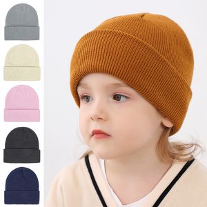 Bonnets bébé doux et chaud chapeaux tricotés pour enfant en bas âge nouveau style couleur unie enfants garçons filles automne hiver casquettes 8 couleurs 0-2Y 2-6Y