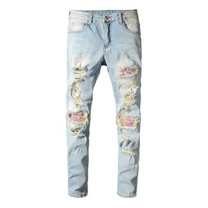 Sokotoo mens patch bandana paisley imprimé jeans jeans bleu clair déchirure chaussettes serrées jeans pantalon 240508